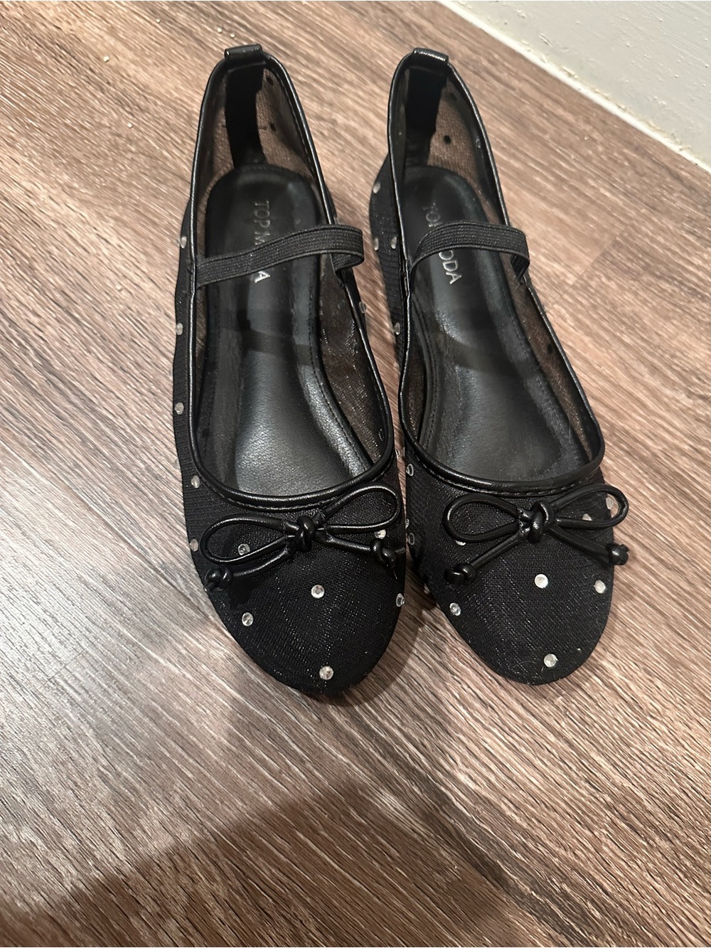 Ballet flats